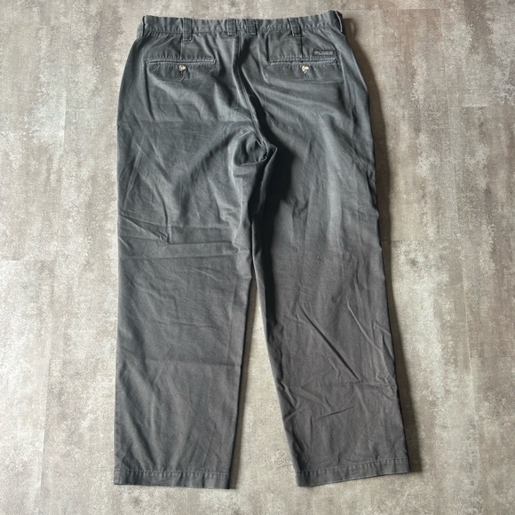 VTG Columbia Relaxed Fit Pants Mens 38 Dark Gray - Picture 2 of 8